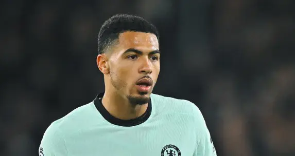 Levi Colwill, baja prolongada en el Chelsea por rotura de ligamento