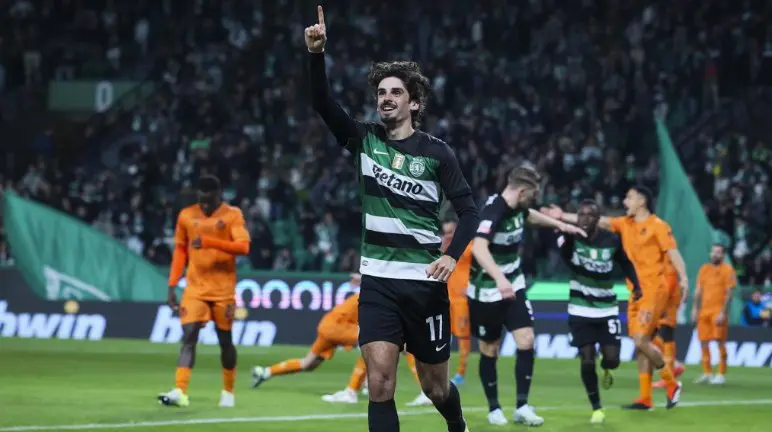 Sporting de Portugal compra al Barça el 50 % restante de los derechos de Trincão