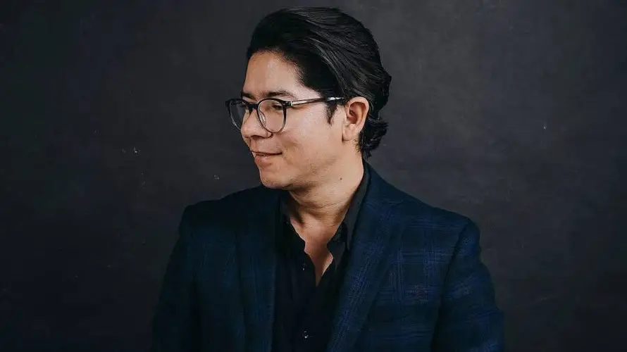 Elías Arriaza: el salvadoreño que brinda su testimonio de perdón y fe a través de la música 