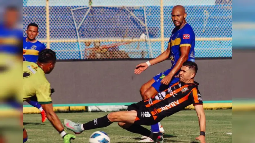Águila vence 1-0 a Zacatecoluca con gol del paraguayo Mauro Caballero