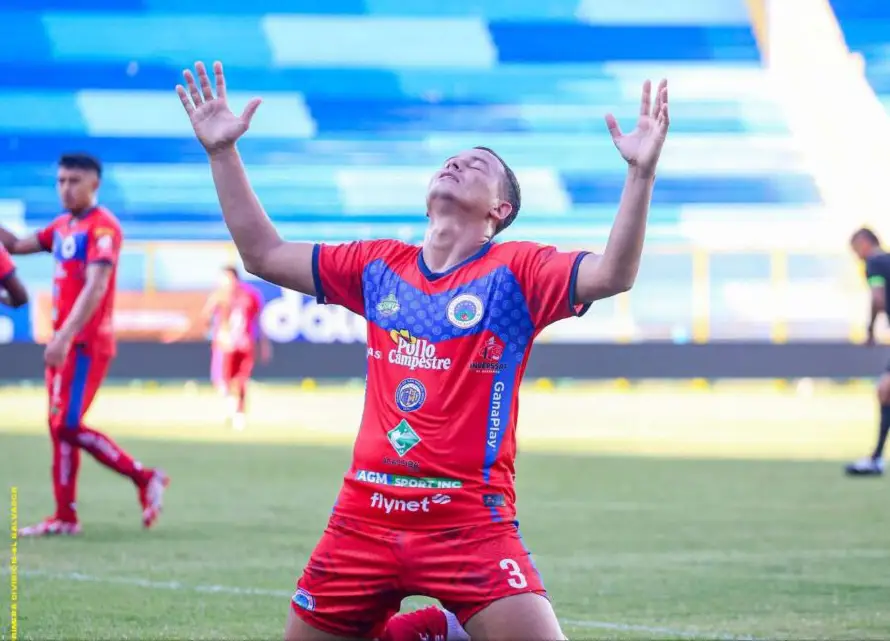 Cacahuatique golea 5-0 a Hércules y escala posiciones en la tabla del Apertura 2025
