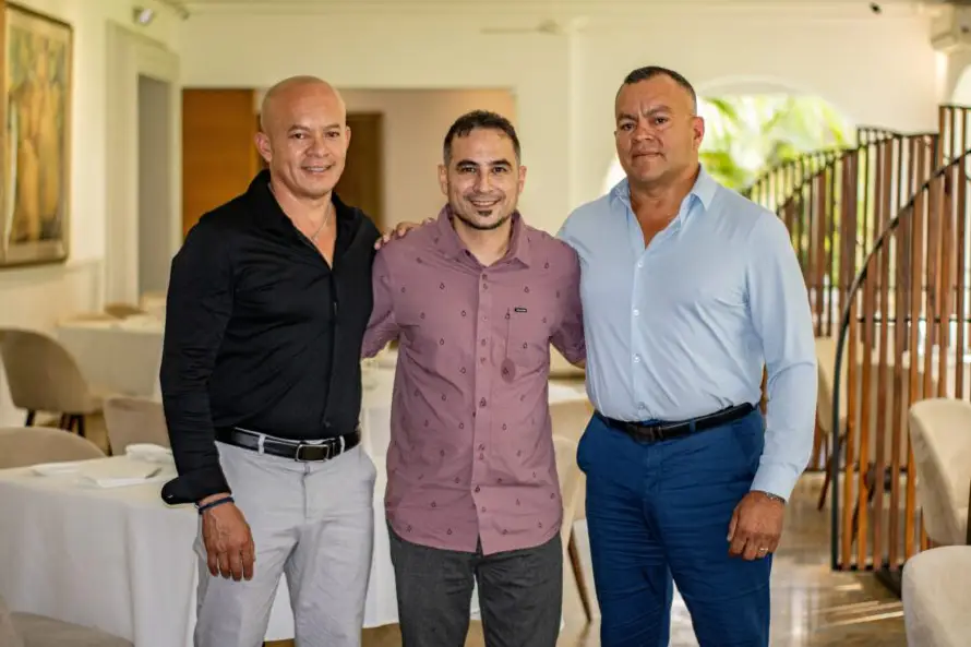 Héctor y Nelson Saravia, productores salvadoreños del mejor foie gras del mundo