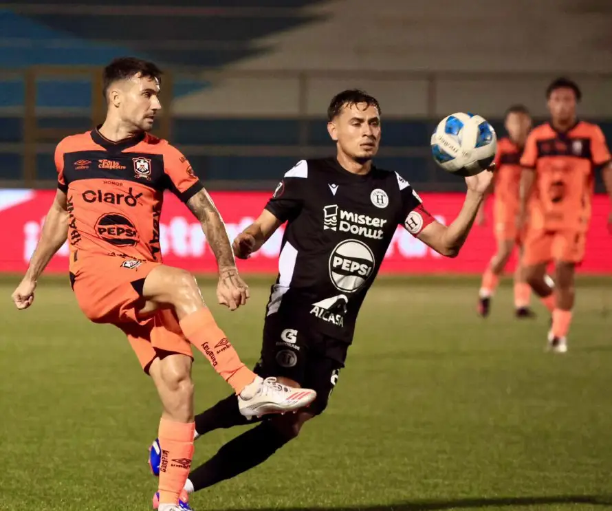 Águila vence 3-1 a Hércules y corta racha negativa de seis juegos sin triunfo