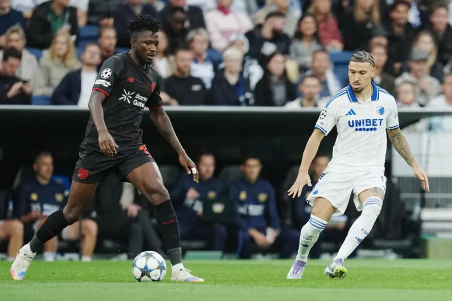 Bayer Leverkusen rescata un empate agónico ante Copenhague con un autogol en el descuento