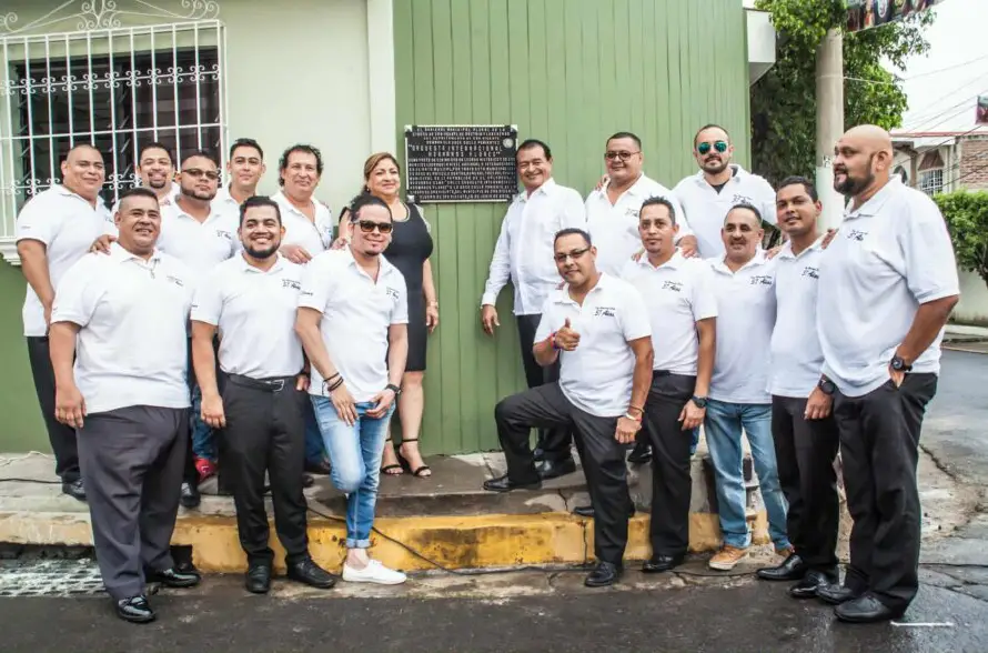 La calle vicentina que fue nombrada Orquesta Internacional Hermanos Flores en 2018
