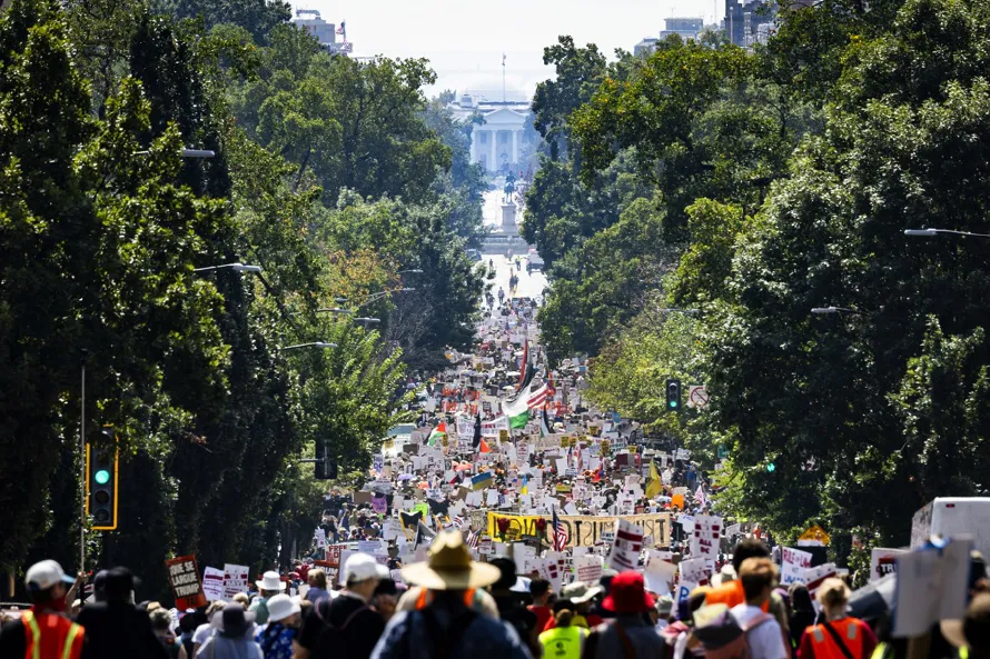 La capital de EE.UU. se moviliza en contra del Gobierno de Donald Trump