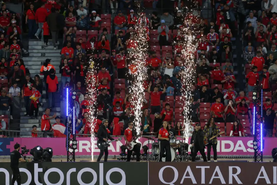 Con banderas, colorido y un breve show para ser televisado se inauguró el Mundial Sub-20