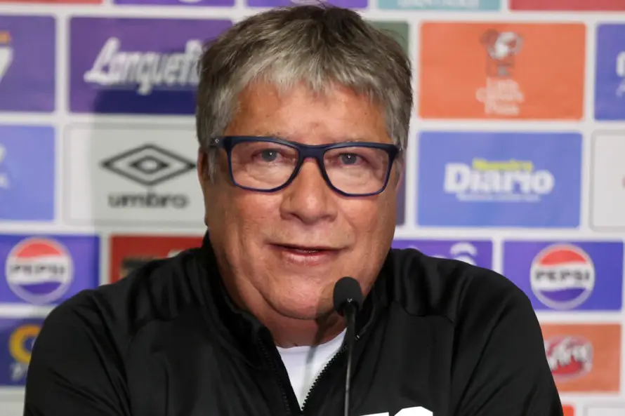 Hernán Gómez responde a críticas en Guatemala: “Yo llevo muchos años en el fútbol como para que vengan a decir que vengo a ensuciar un partido”