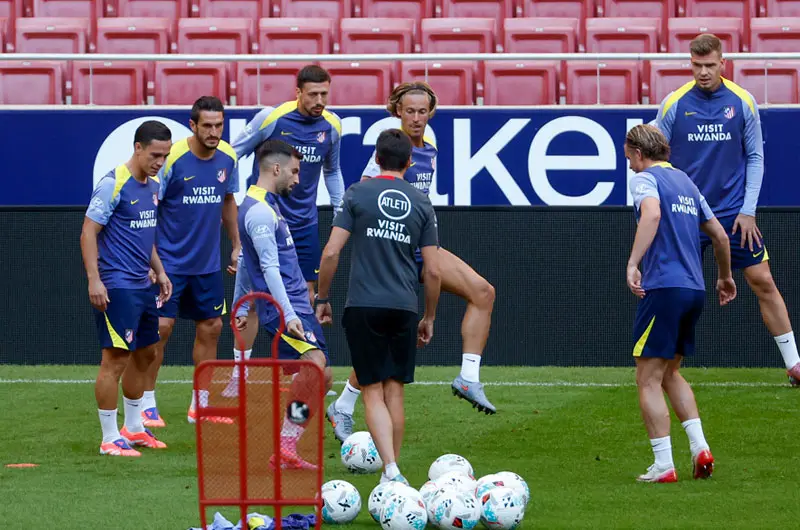 Atlético busca su primer triunfo en Champions ante un peligroso Eintracht