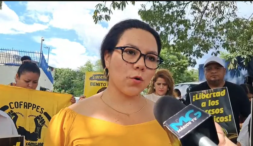 FMLN condena fallo contra Benito Lara: "Lo están condenando a una muerte segura"