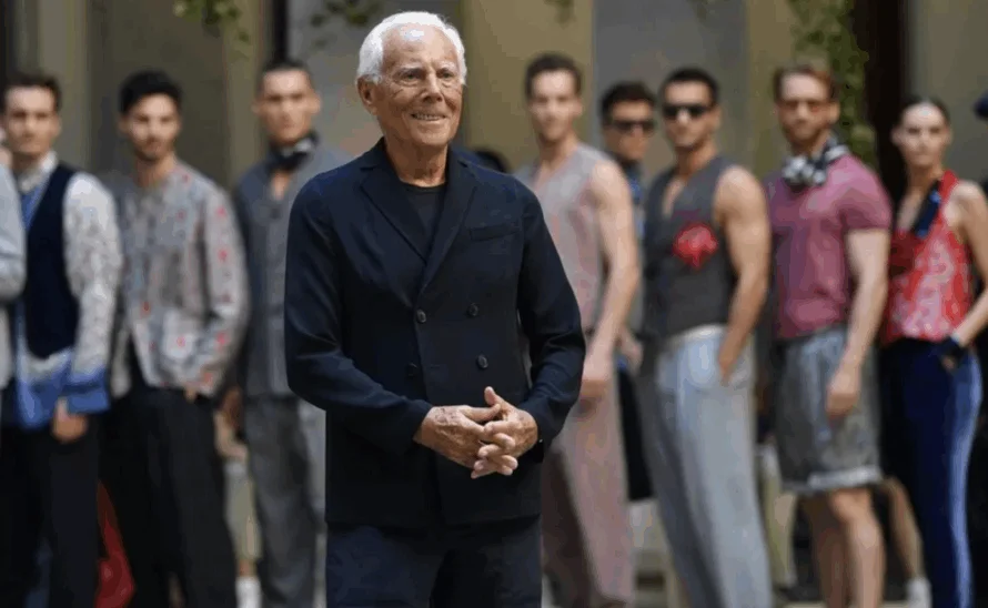 El diseñador Giorgio Armani, el "rey" de la moda italiana, murió a los 91 años
