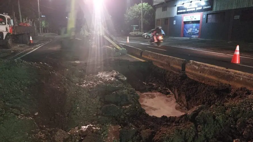 Una cárcava se generó en el bulevar Venezuela