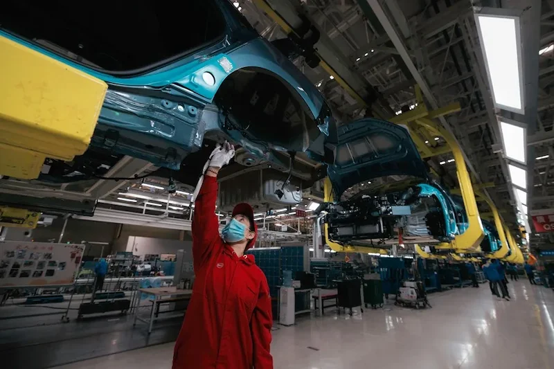 La oferta china presiona a la baja los precios de los carros en El Salvador