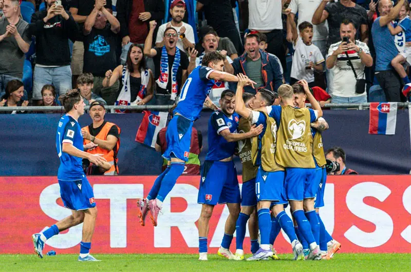 Eslovaquia da la sorpresa y derrota a Alemania
