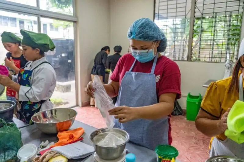 Alcaldía recuerda inicio de inscripciones para cursos de formación laboral en San Salvador Centro