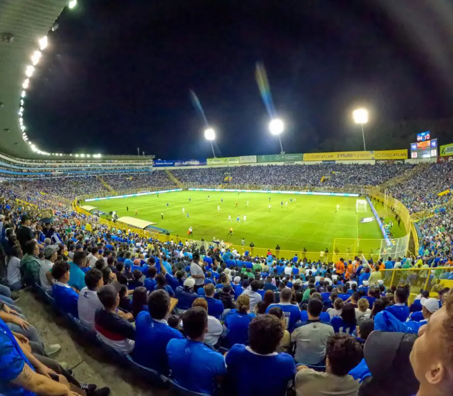 Selecta jugará en el Cuscatlán ante Panamá y Guatemala tras reubicación de concierto de Guns N´ Roses