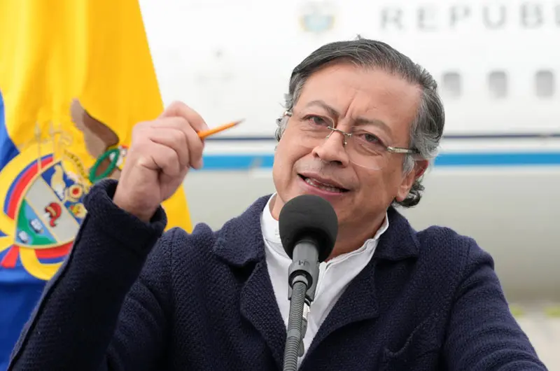 Petro propone amnistía y transición democrática en Venezuela