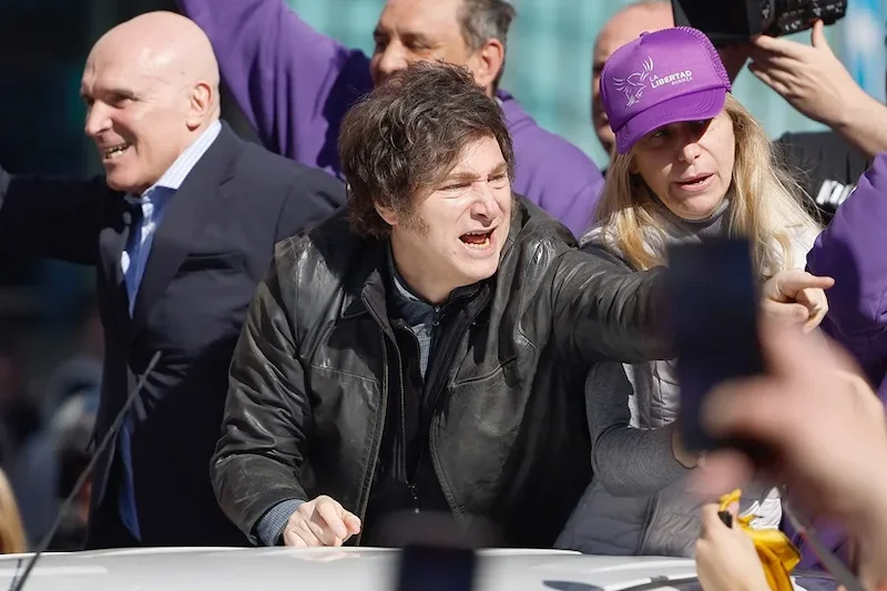Seis de cada diez argentinos desaprueban la gestión de Javier Milei, según encuesta