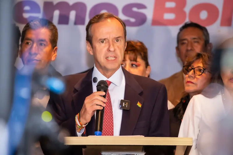 Segunda vuelta en Bolivia: el expresidente Quiroga busca rescatar su país del desastre socialista