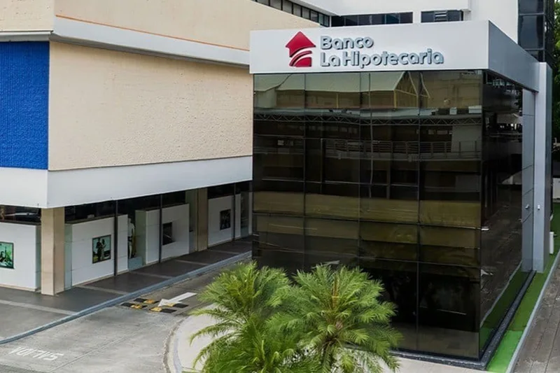 Inversiones Cuscatlán completa compra de La Hipotecaria y expande operaciones a Panamá y Colombia