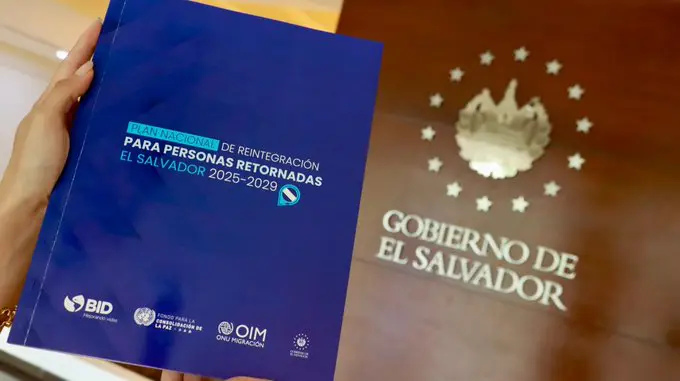 Gobierno presenta Plan de Reintegración 2025-2029 para brindar atención a deportados salvadoreños