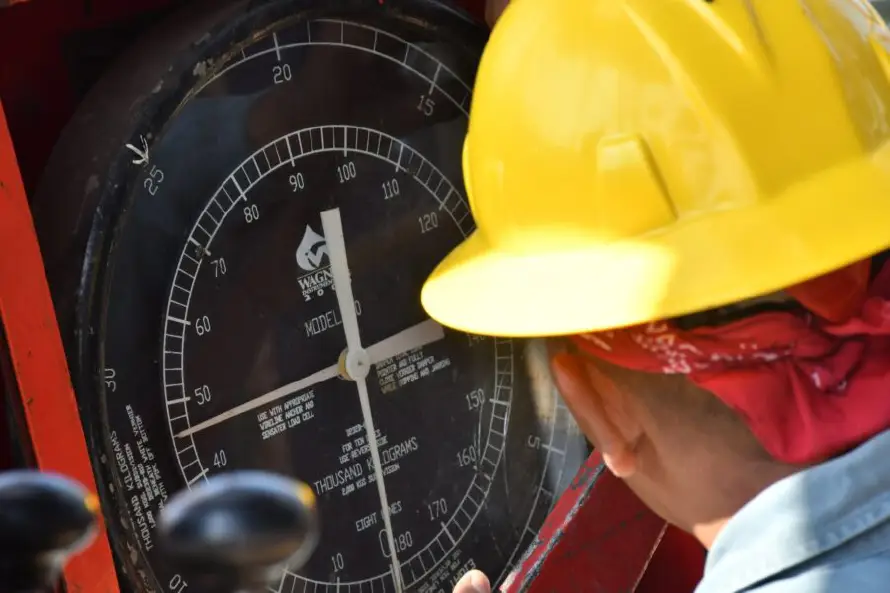 LaGEO mantiene proyección de subir más de 100 megavatios a la capacidad geotérmica para 2030