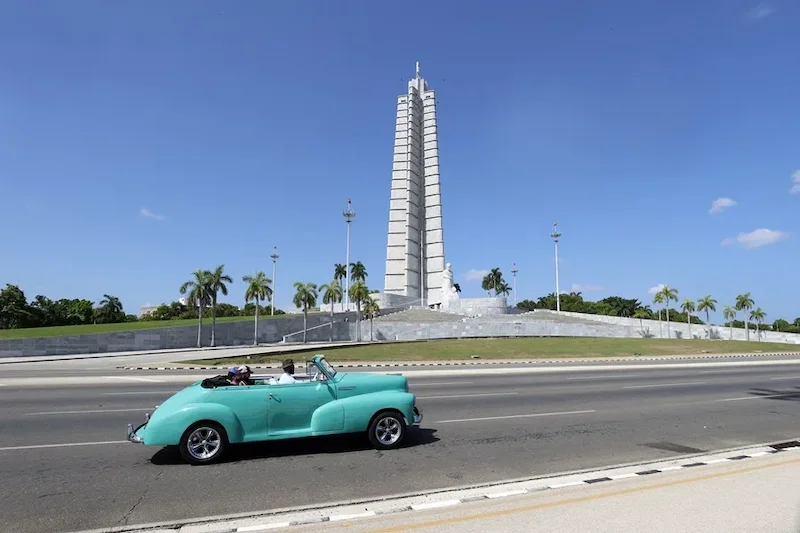 El turismo internacional cae un 21.6 % en Cuba