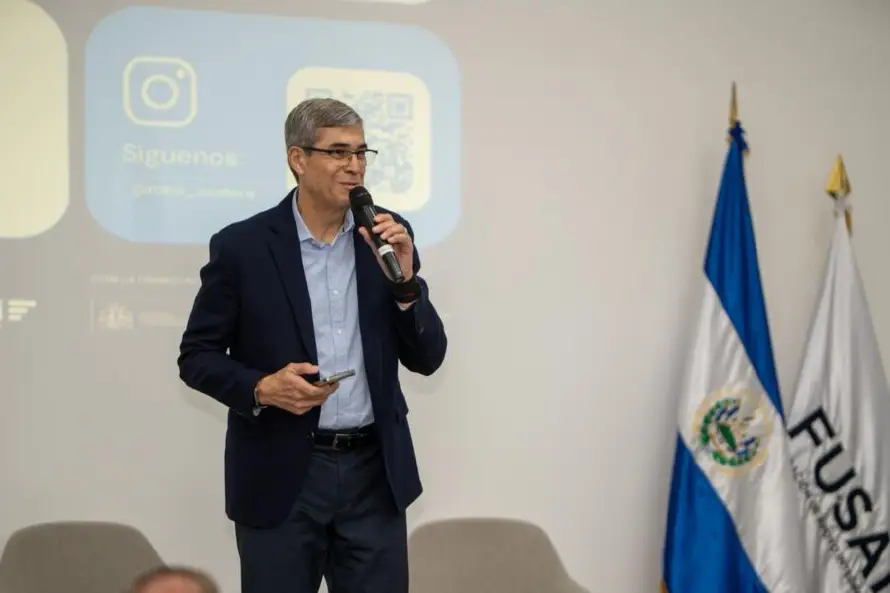 FUSAI presenta PaísMYPE, la primera revista semanal dedicada a las MYPE de El Salvador