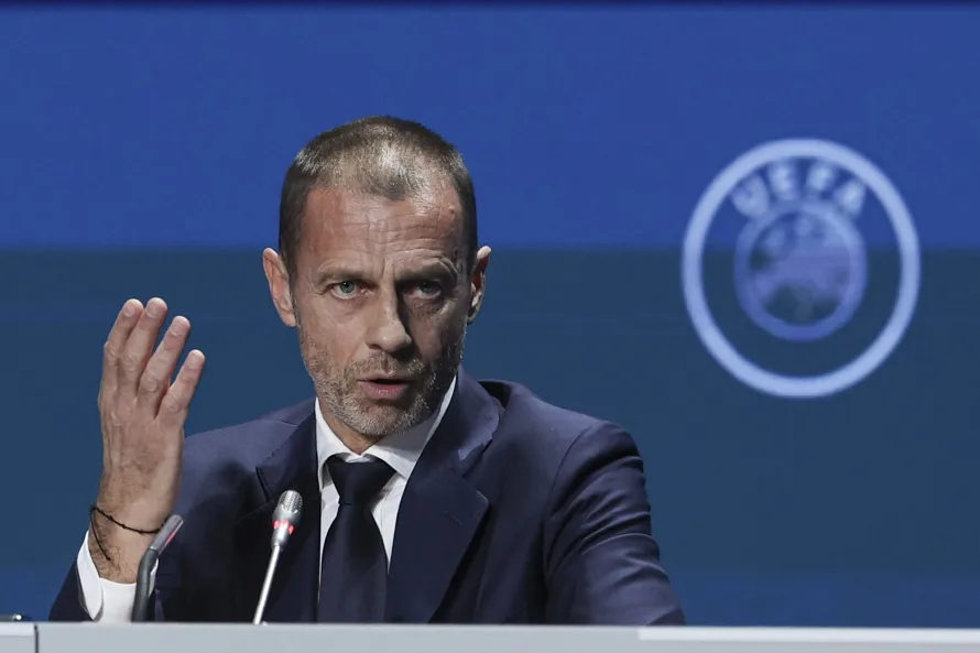 La UEFA hará una ronda de consultas antes de decidir sobre el Villarreal-Barça en Miami