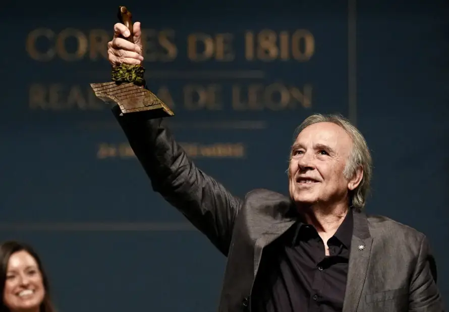 Serrat se pronuncia por "atrocidades del genocidio del pueblo palestino"