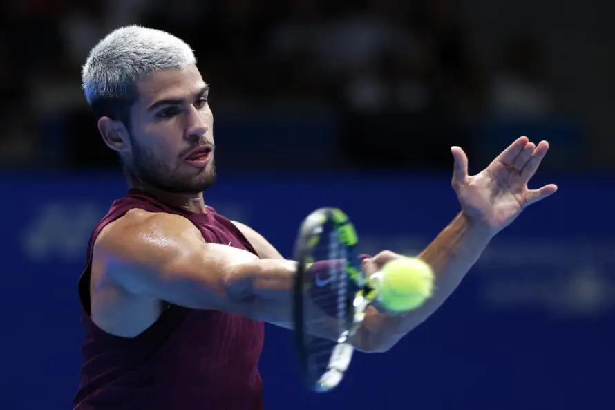 Carlos Alcaraz se corona en el torneo de Tokio y logra su octavo título del año