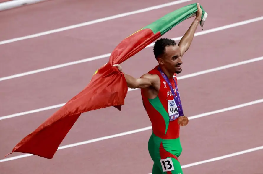 Portugués Isaac Nader logra una sorpresiva medalla de oro en 1,500 metros