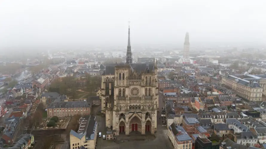Los turistas volverán a coronar la catedral de Notre Dame seis años después del incendio
