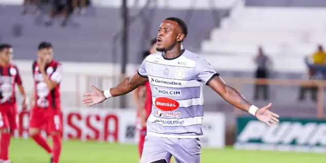 Isidro Metapán aprovecha y hunde más al Hércules con un triunfo 3-1