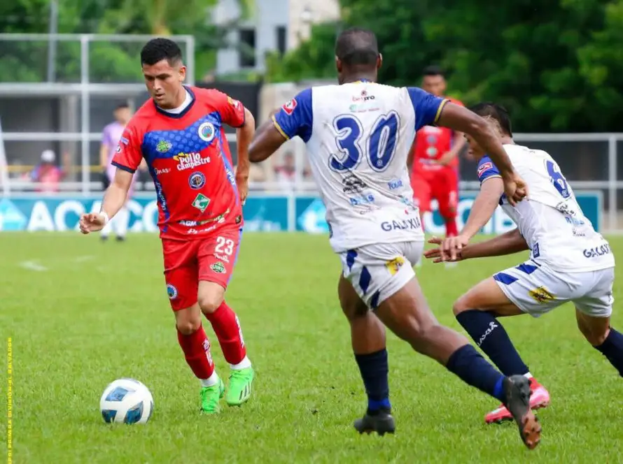 Cacahuatique y Zacatecoluca empatan 0-0 en el inicio de la segunda vuelta del Apertura 2025