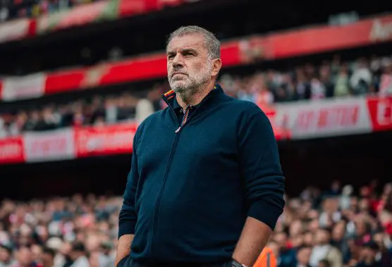 Técnico del Nottingham Forest anticipa “partido difícil” ante Betis y elogia a Pellegrini
