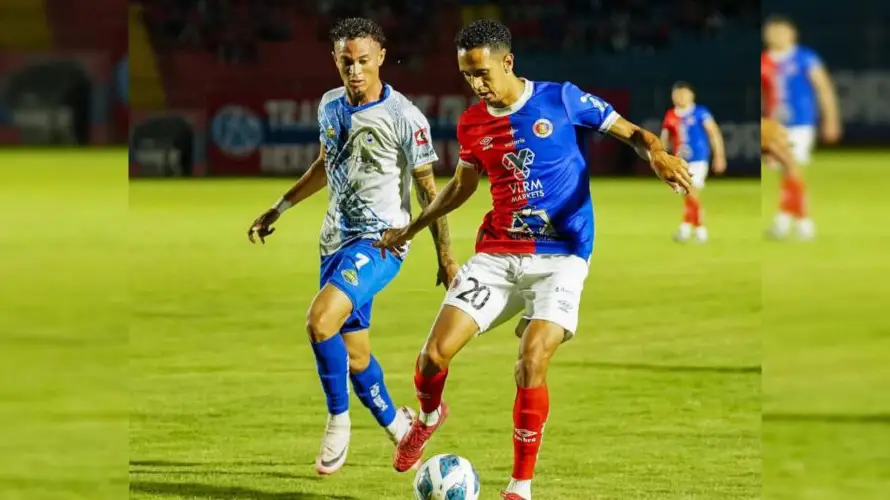 FAS golea 3-0 a Fuerte San Francisco y sigue en la lucha por el liderato del Apertura 2025