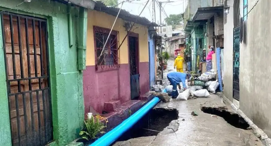 Legalizarían viviendas de las comunidades de El Manguito y Palermo sobre calle sin uso vial