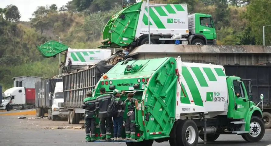 Nueva Dirección de Saneamiento en San Salvador Centro deberá verificar “manejo correcto” de desechos sólidos