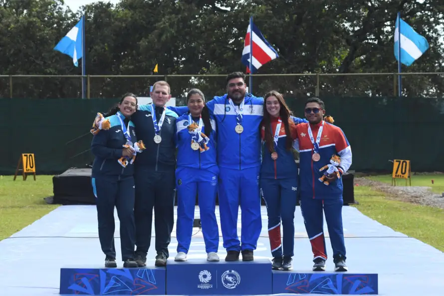 El Salvador y Guatemala se reparten el oro en tiro con arco de los Centroamericanos