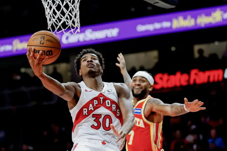 Victor Wembanyama brilla con 40 puntos y opaca a Cooper Flagg en su debut en NBA