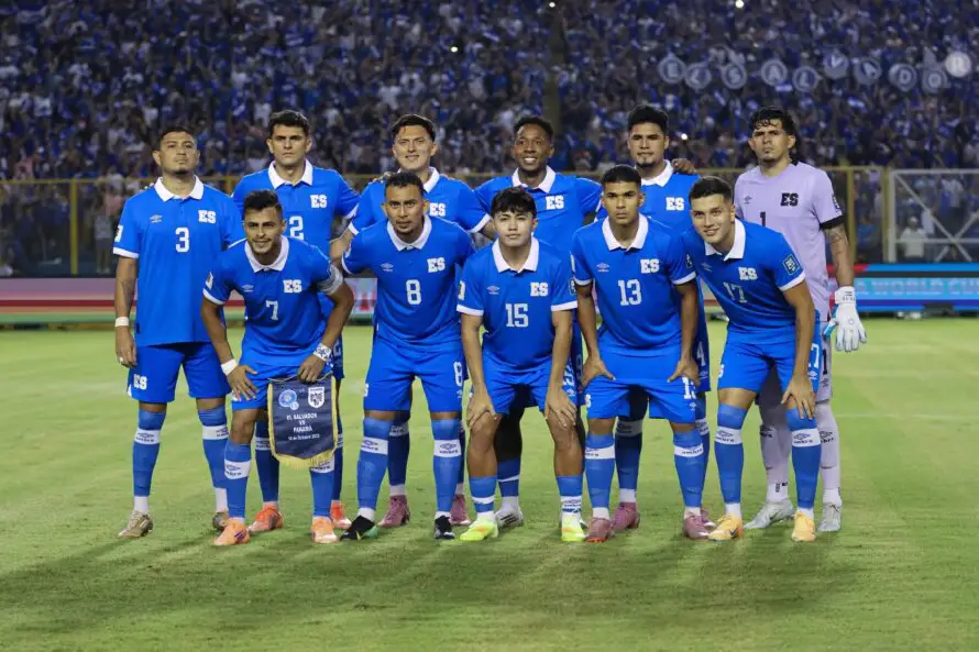 Periodistas deportivos anticipan una posible victoria de la Selecta ante Guatemala