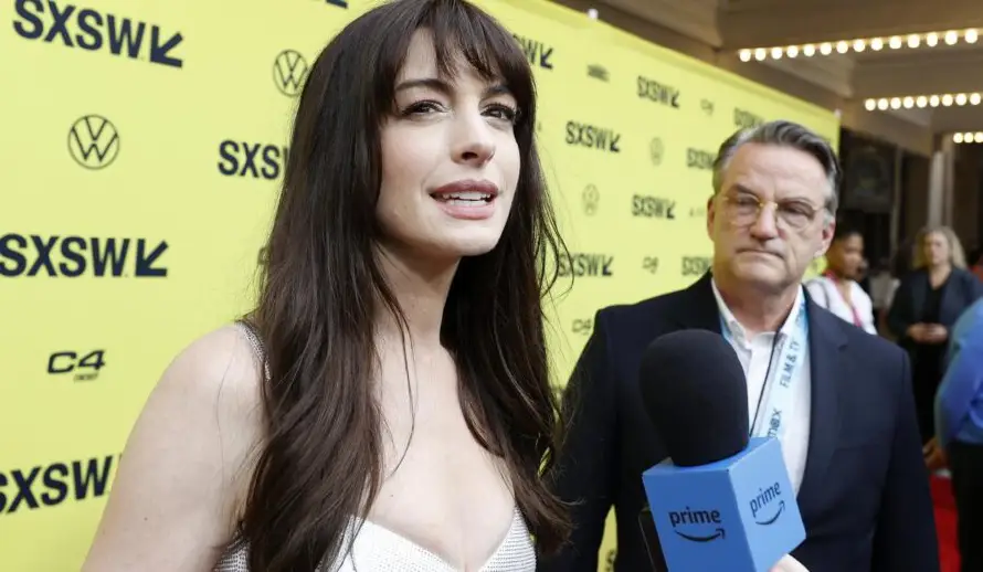 Anne Hathaway y Adam Driver protagonizarán drama verídico sobre Afganistán