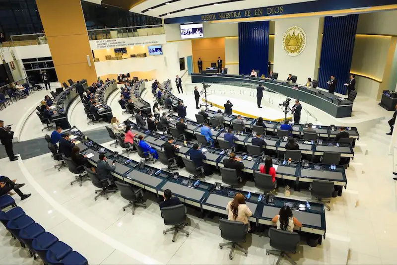 Asignaciones presupuestarias para diputados seguirán igual en 2026 según legisladores de Nuevas Ideas