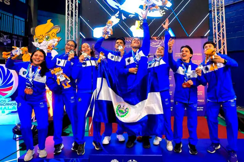 Juegos Centroamericanos: tres platas y cuatro bronces para cerrar la participación salvadoreña en bádminton