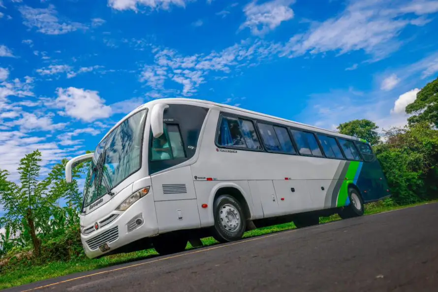 Istu suspende buses alegres para este domingo por alerta de lluvias