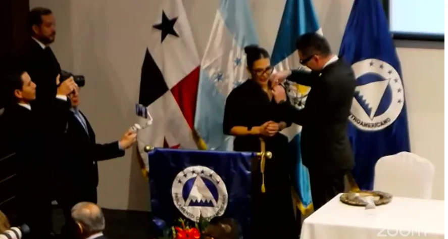 Derogarían al Parlacen en todas las leyes salvadoreñas con disposición transitoria sobre su mandato