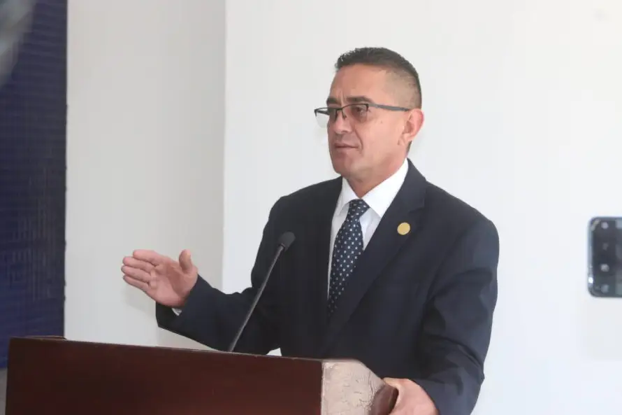 Diputado López Cardoza pide poner sede policial en predio que fue ofrecido para universidad en Chalatenango