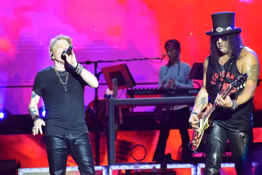 Guns N’ Roses hizo historia en El Salvador: una noche de rock inolvidable en el Estadio Mágico González