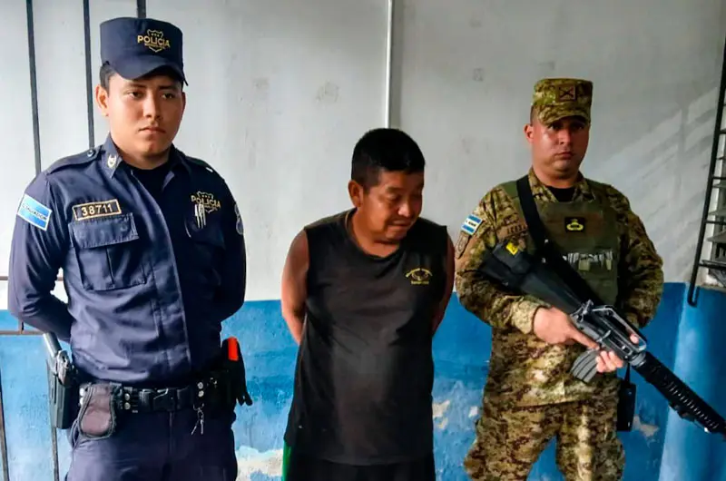 Detienen a conductor en San Vicente con 399 grados de alcohol